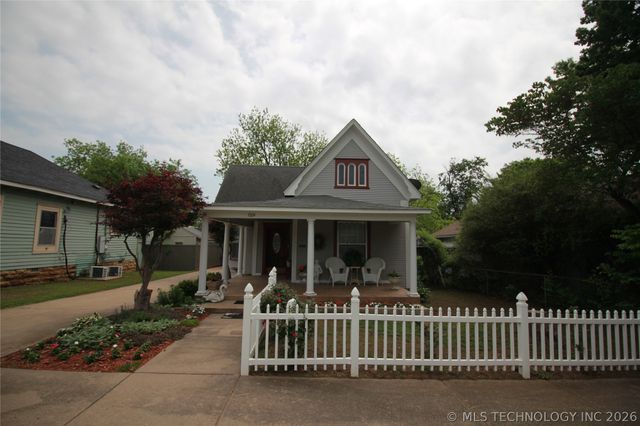 1024 E Lee Avenue, Sapulpa, OK 74066