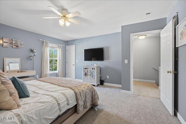 2201 Cherokee Road Apt 16, Johnson City, TN 37604