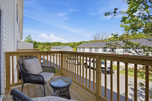 2201 Cherokee Road Apt 16, Johnson City, TN 37604