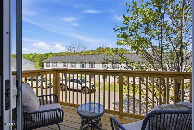 2201 Cherokee Road Apt 16, Johnson City, TN 37604