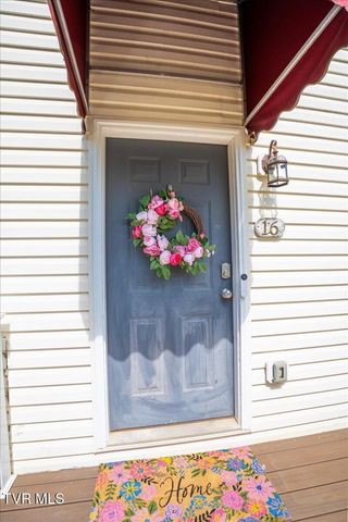 2201 Cherokee Road Apt 16, Johnson City, TN 37604