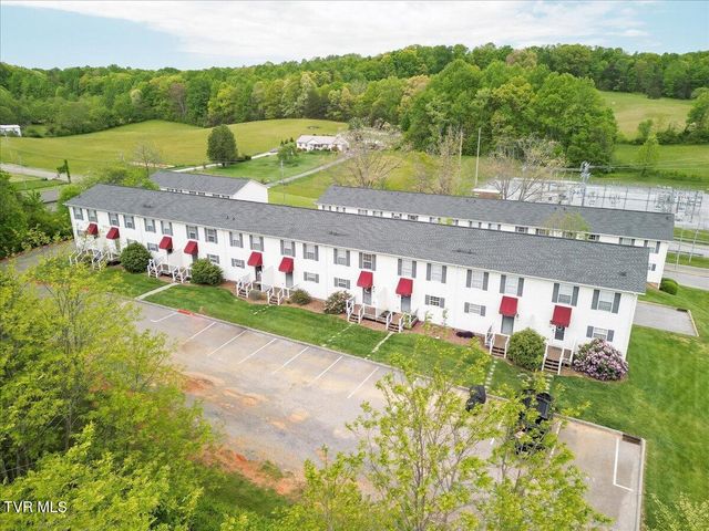 2201 Cherokee Road Apt 16, Johnson City, TN 37604