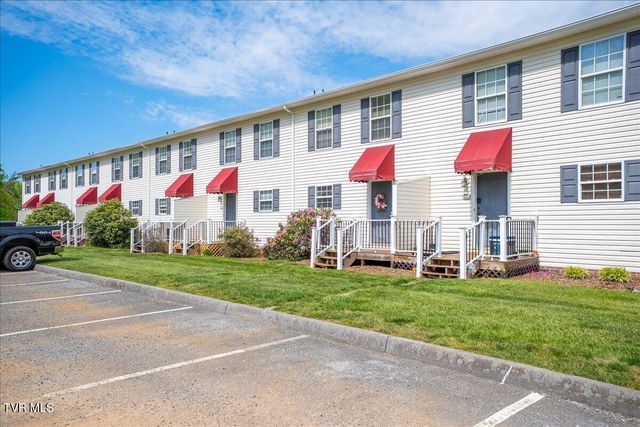 2201 Cherokee Road Apt 16, Johnson City, TN 37604