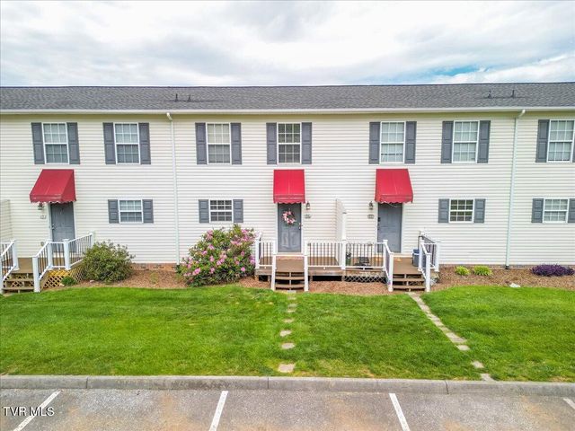 2201 Cherokee Road Apt 16, Johnson City, TN 37604