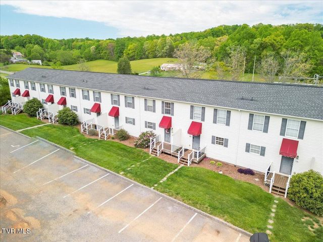 2201 Cherokee Road Apt 16, Johnson City, TN 37604