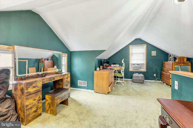 534 BUTTONWOOD AVE, Maple Shade, NJ 08052