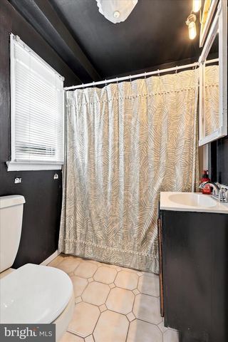 534 BUTTONWOOD AVE, Maple Shade, NJ 08052