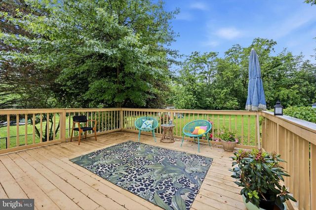 534 BUTTONWOOD AVE, Maple Shade, NJ 08052