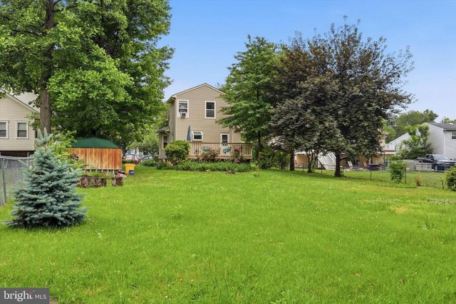 534 BUTTONWOOD AVE, Maple Shade, NJ 08052