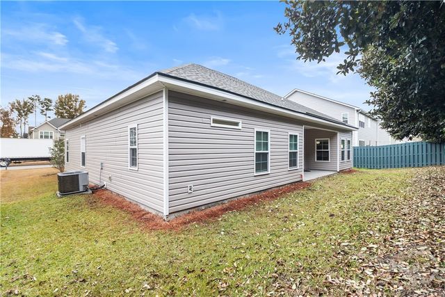 95 Smoke Rise Road, Richmond Hill, GA 31324