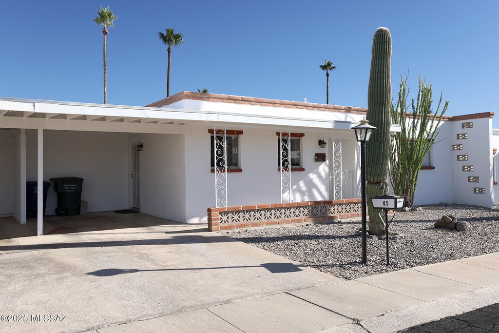 45 Calcite Drive, Tucson, AZ 85745