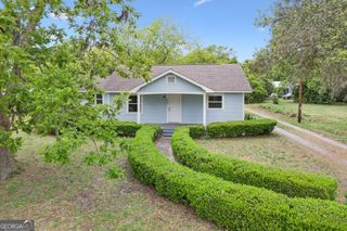 633 Blythe Island Drive, Brunswick, GA 31523