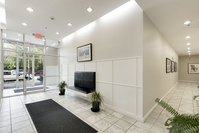 1415 Sherman Avenue 207, Evanston, IL 60201