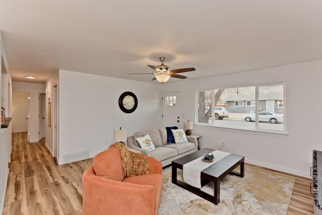 2613 Bookcliff Avenue, Grand Junction, CO 81501