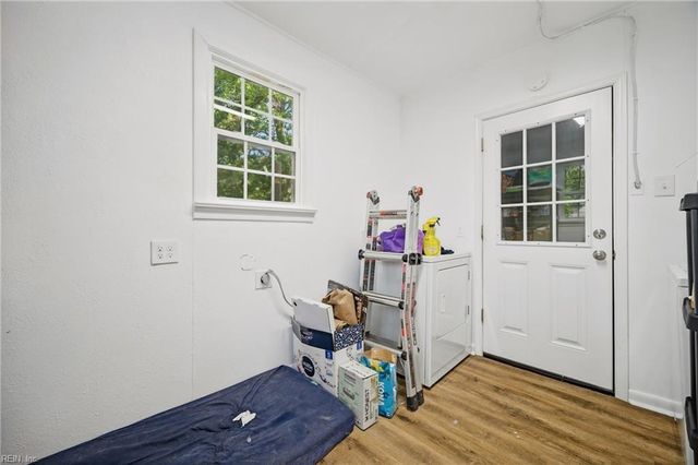302 Plover DR, Portsmouth, VA 23704
