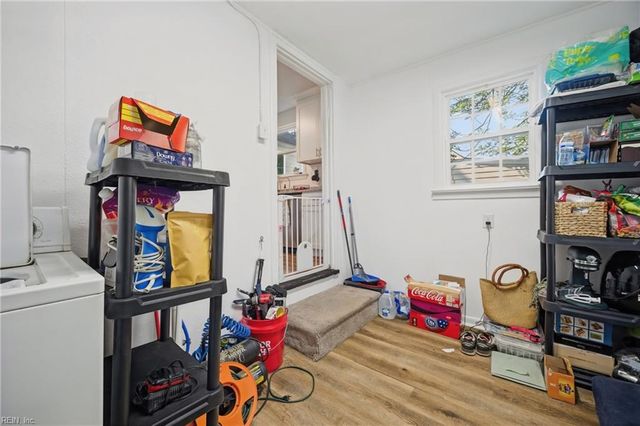 302 Plover DR, Portsmouth, VA 23704