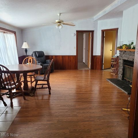 4135 Avon Road NE, Carrollton, OH 44615