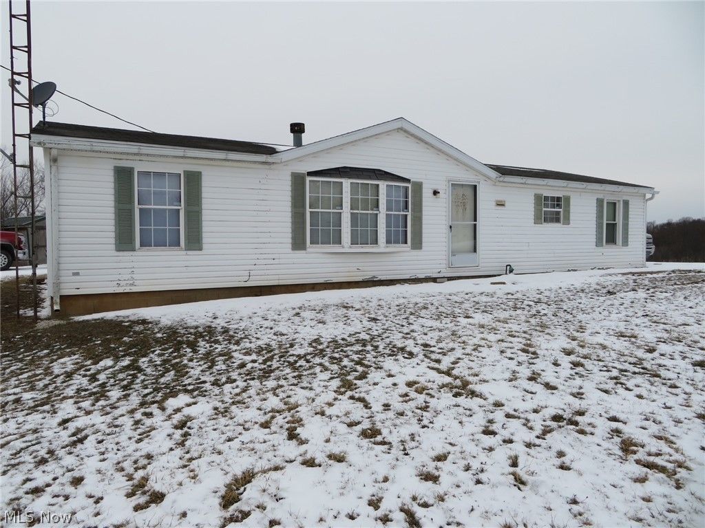 4135 Avon Road NE, Carrollton, OH 44615