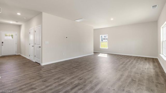 496 Lisa Lane, Winston-salem, NC 27107