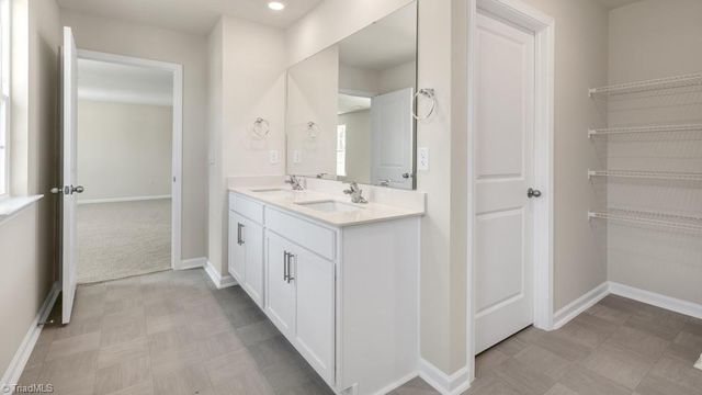 496 Lisa Lane, Winston-salem, NC 27107