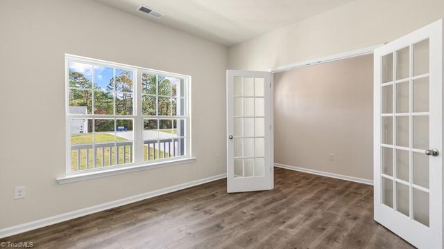 496 Lisa Lane, Winston-salem, NC 27107