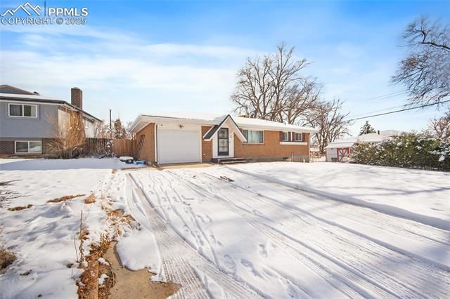 638 Dove Place, Colorado Springs, CO 80906