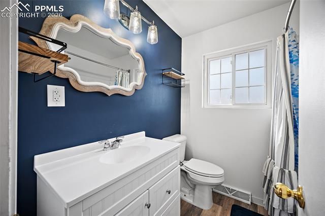638 Dove Place, Colorado Springs, CO 80906