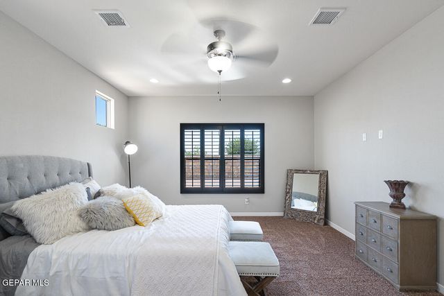 712 Cedarwood Avenue, El Paso, TX 79928