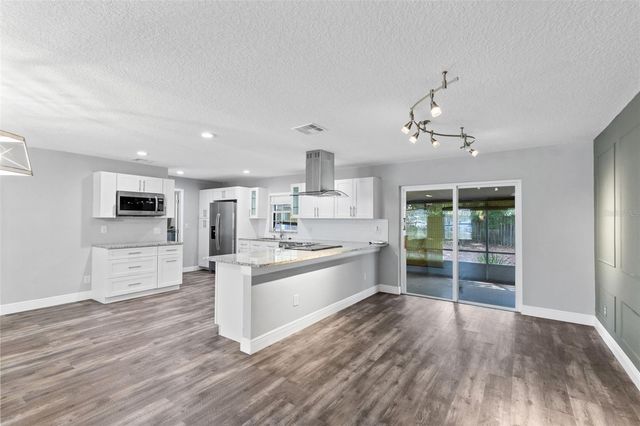 1432 CANTERBURY CIRCLE, Casselberry, FL 32707