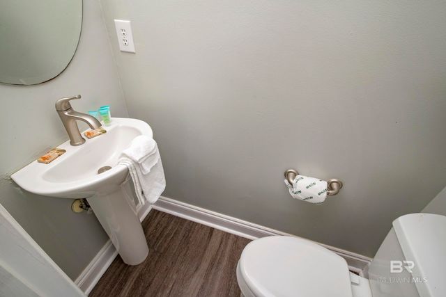 1833 W Beach Boulevard, Gulf Shores, AL 36542