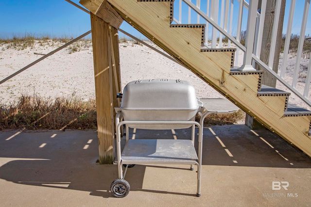 1833 W Beach Boulevard, Gulf Shores, AL 36542