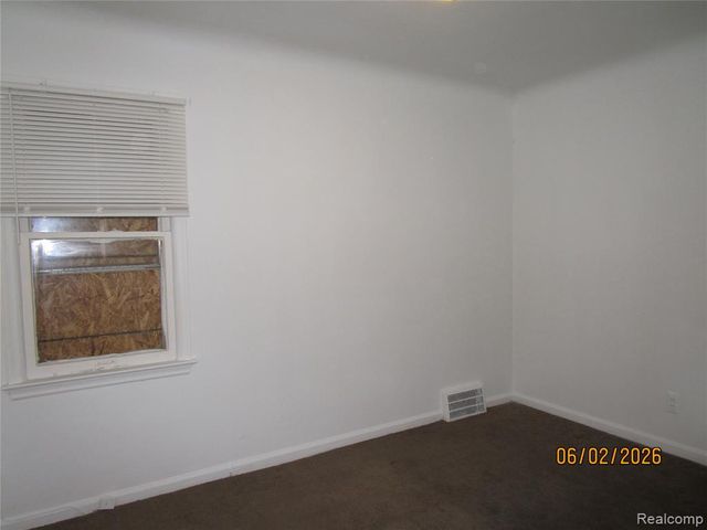 19393 Rowe Street, Detroit, MI 48205