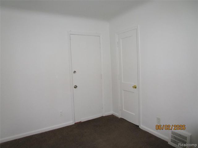 19393 Rowe Street, Detroit, MI 48205