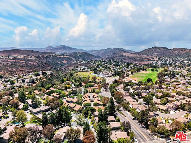 2680 La Paloma Circle, Thousand Oaks, CA 91360