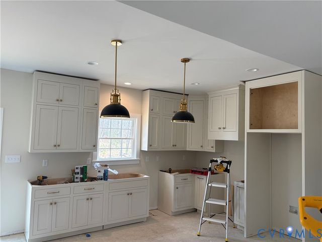 15085 Lebanon Rd, Disputanta, VA 23842