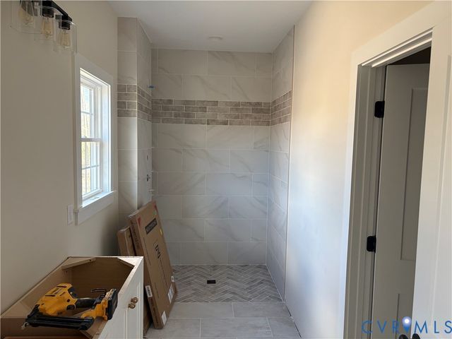 15085 Lebanon Rd, Disputanta, VA 23842