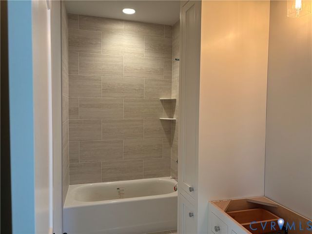 15085 Lebanon Rd, Disputanta, VA 23842