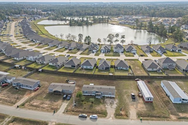 543 Ashlawn Drive, Conroe, TX 77303