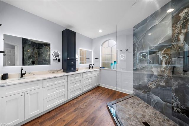 5501 Cheshire DR 101, Fort Myers, FL 33912