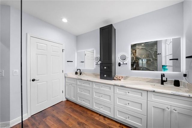 5501 Cheshire DR 101, Fort Myers, FL 33912