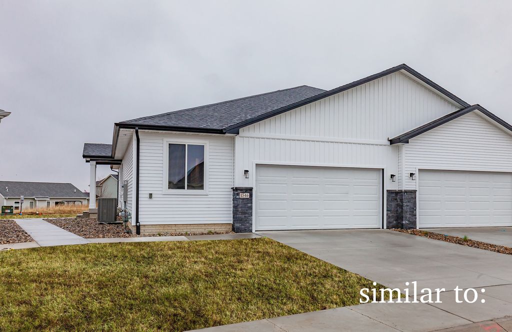 1220 Granite Street NE, Bondurant, IA 50035