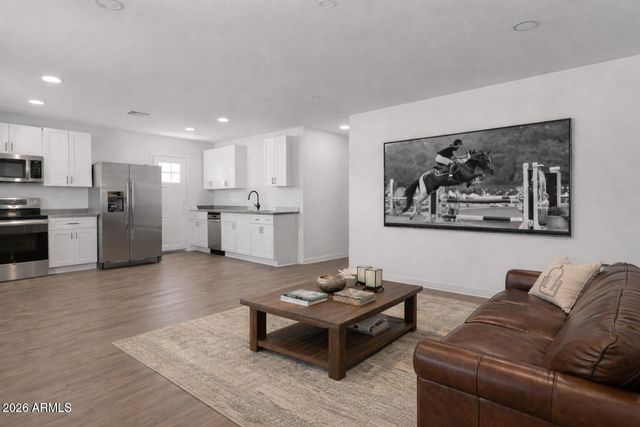 336 S 98TH Street 1, Mesa, AZ 85208