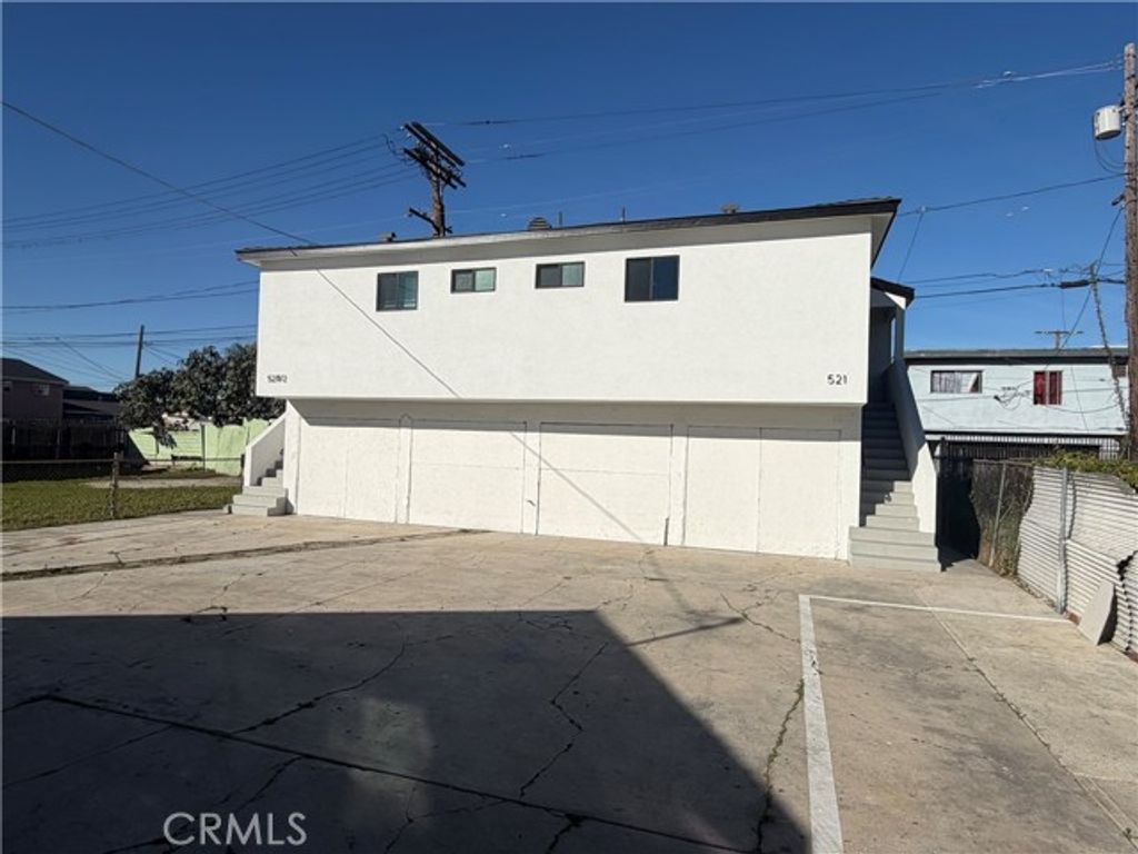 521 W 78th, Los Angeles, CA 90044