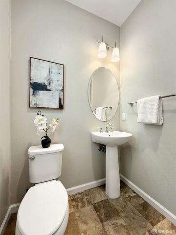 1017 Ocean View Avenue, Daly City, CA 94014