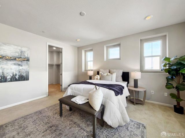 1017 Ocean View Avenue, Daly City, CA 94014