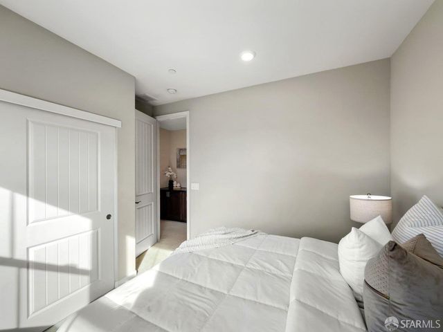 1017 Ocean View Avenue, Daly City, CA 94014