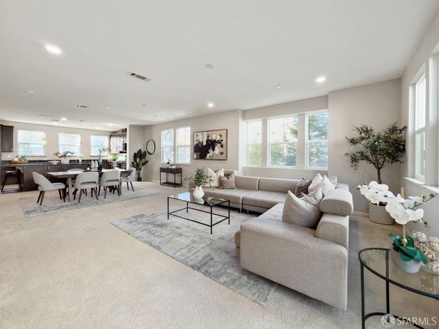 1017 Ocean View Avenue, Daly City, CA 94014