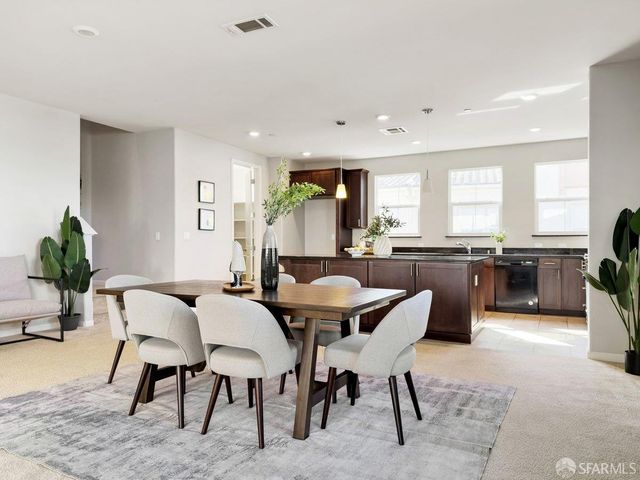 1017 Ocean View Avenue, Daly City, CA 94014