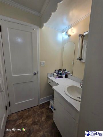 3 Robey, Cheraw, SC 29520