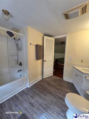 3 Robey, Cheraw, SC 29520